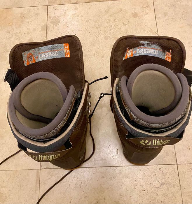 СНОУБОРД ОБУВКИ Thirty Two – размер 42,5