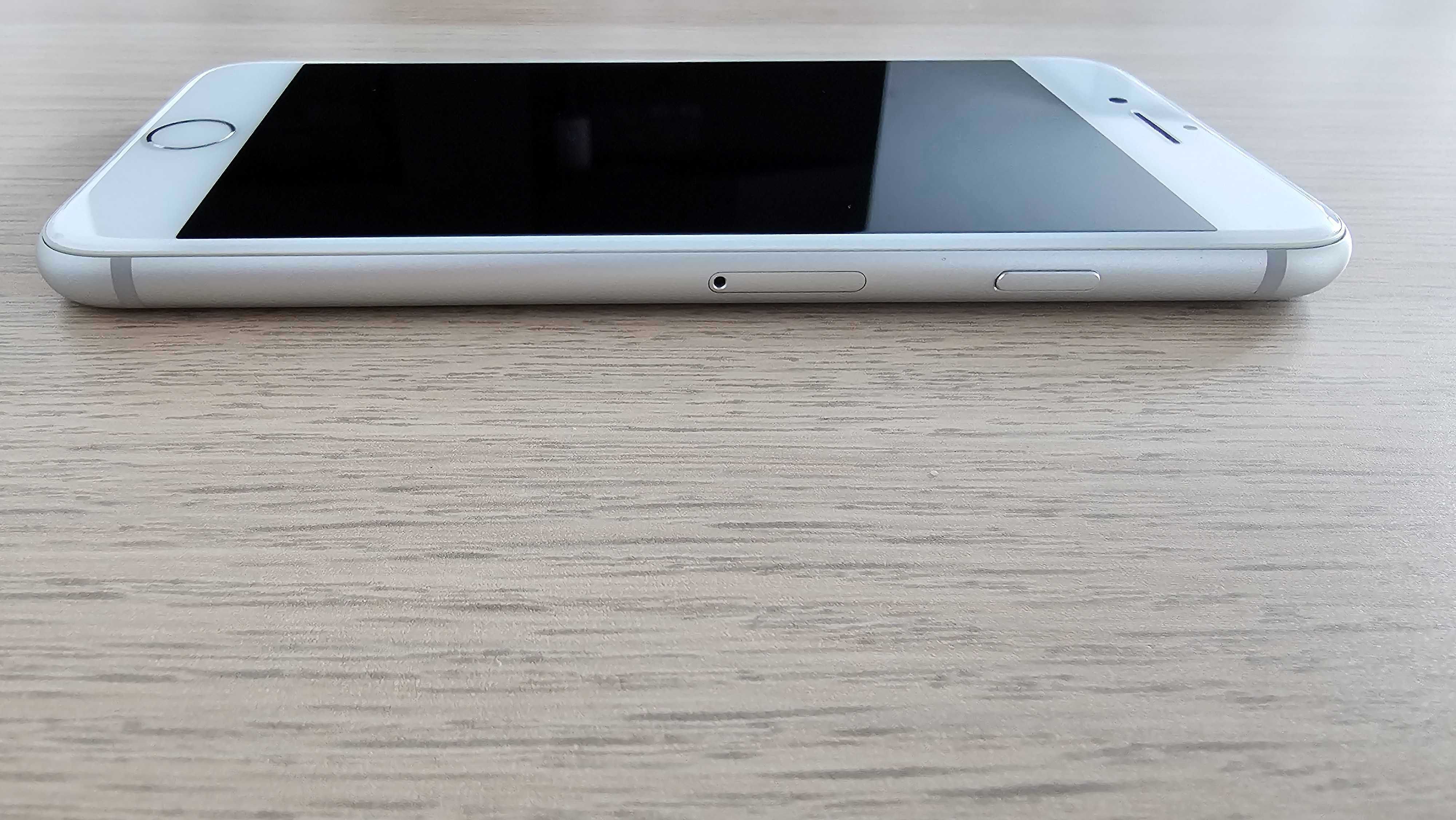 iPhone 8 White 64GB нова батерия