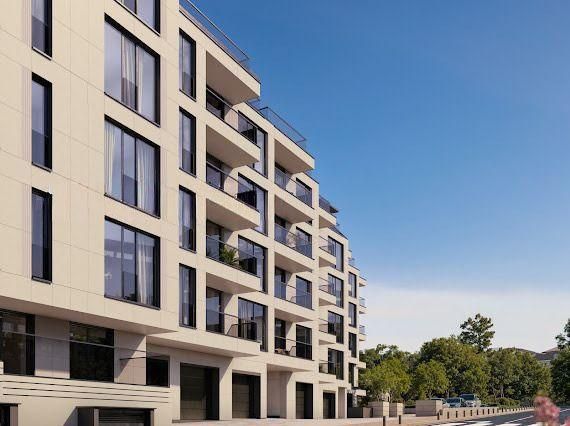 Продава се Двустаен апартамент в София, Кръстова вада - 76 кв.м за 1423 €/кв.м - Снимка #2