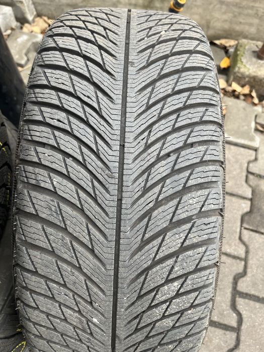 Oferta!Anvelope MICHELIN iarna 225 40 R18 DOT 2022 PILOT ALPIN 5