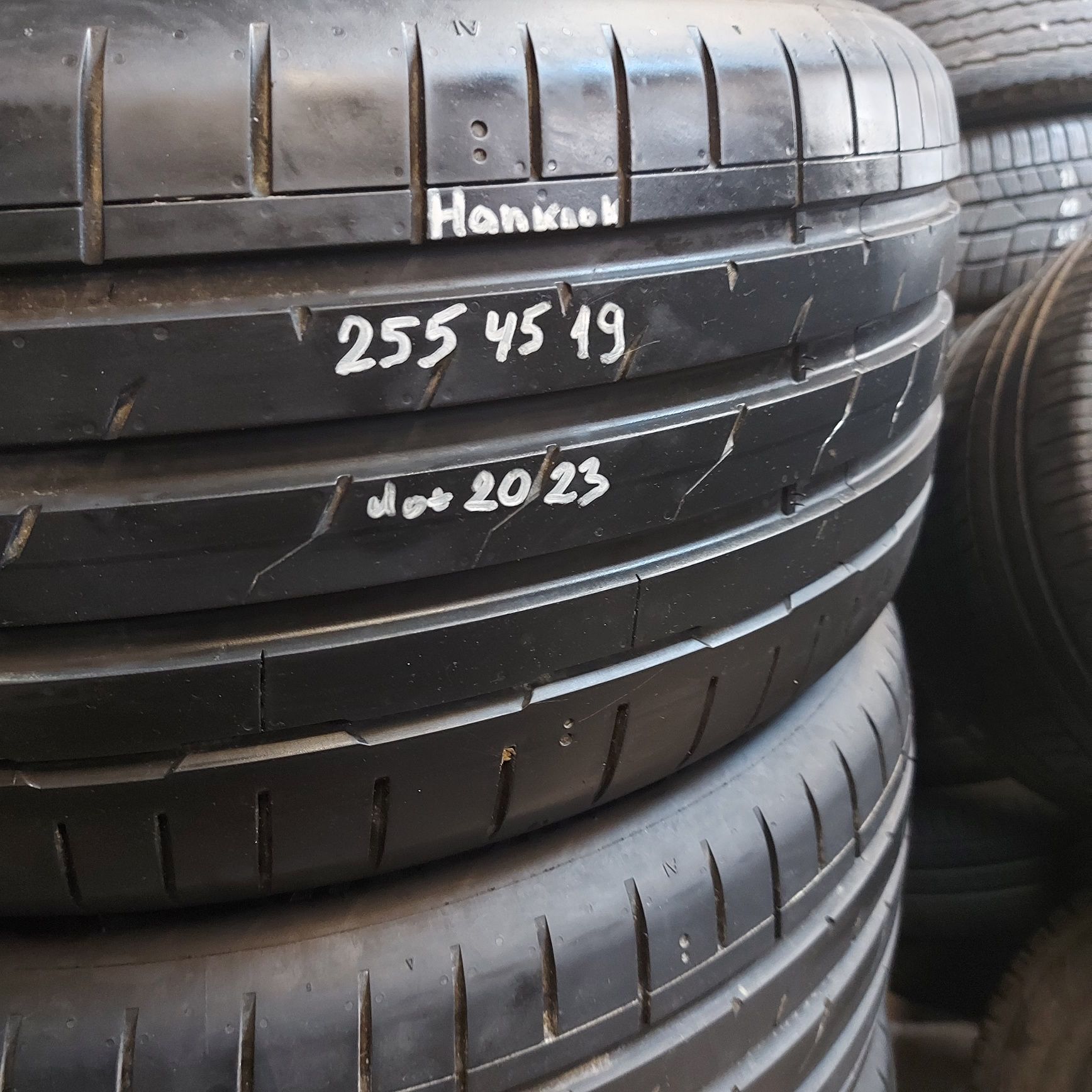 255/45/19"Hankook 4бр.гуми. дот2023