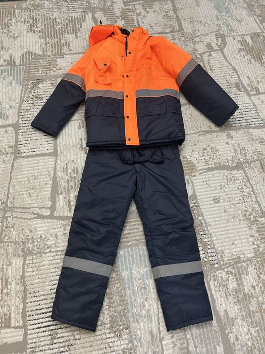 Продам спец одежду в новом состоянии