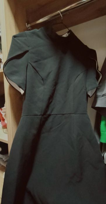 Продается новое платье