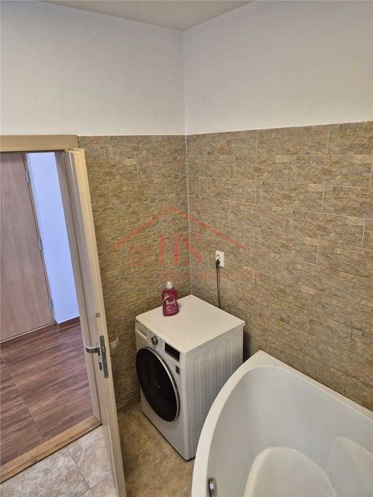 Apartament 2 camere, Floresti, strada Stadionului- zona f. buna