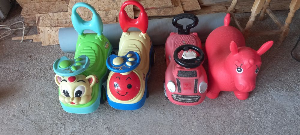 Детски играчки ..
