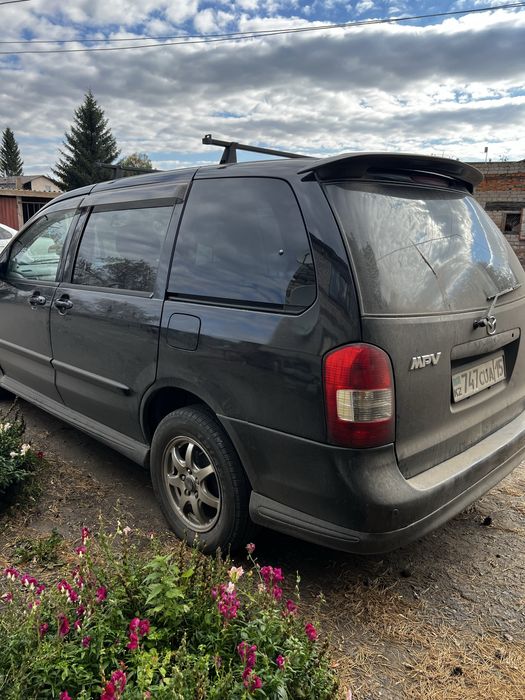 Продам автомобиль! Мазда MPV2000 года