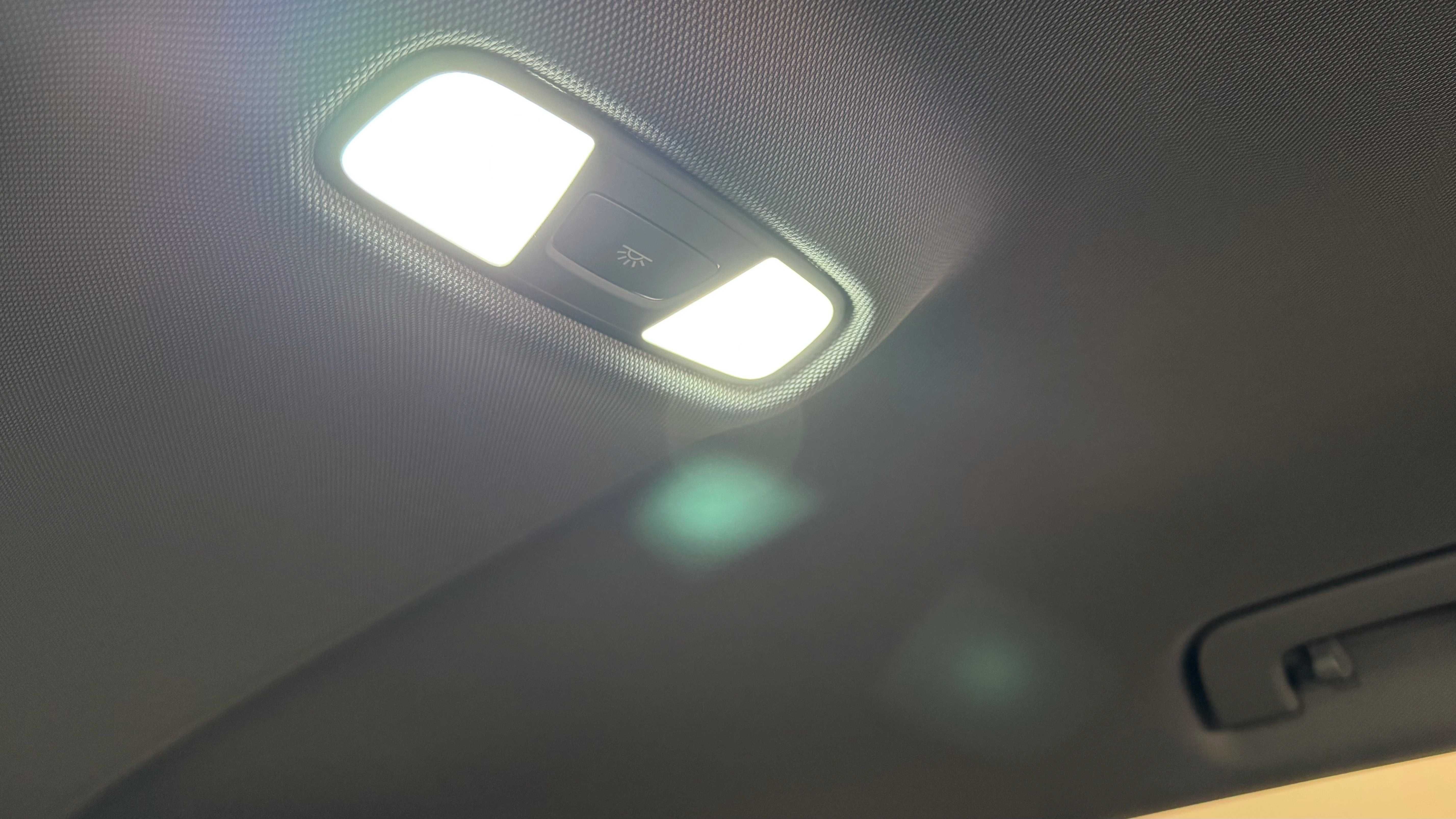 Гаранция! Нови Интериорни LED Крушки за Audi A3 8L 8P 8V