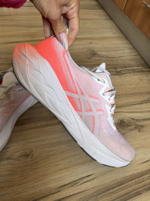 Мъжки оригинални маратонки ASICS NOVABLAST 4 COS ! 49 н