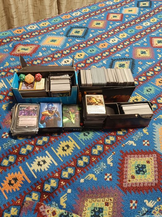 Продам коллекцию карт МТГ Magic the gathering