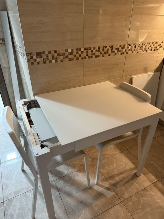 Masa extensibila 70cm x 80-120cm + scaune