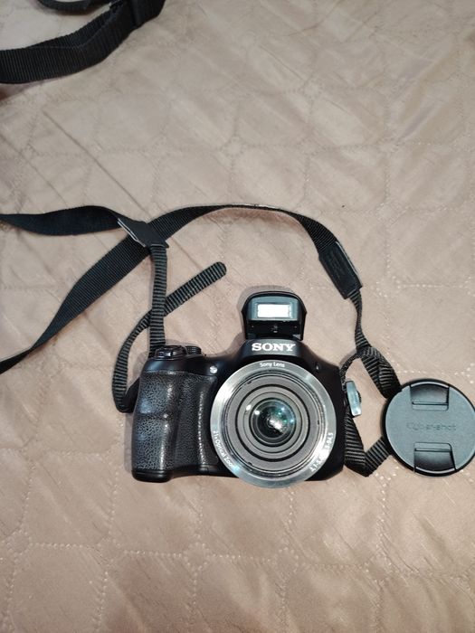 Фотоапарат SONY Digital model-DSC-H100