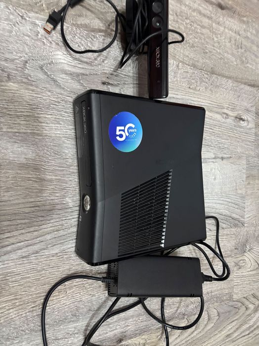 Xbox 360 с много игри