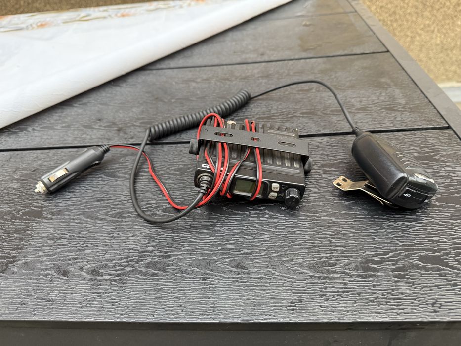 Statie auto functionala CB