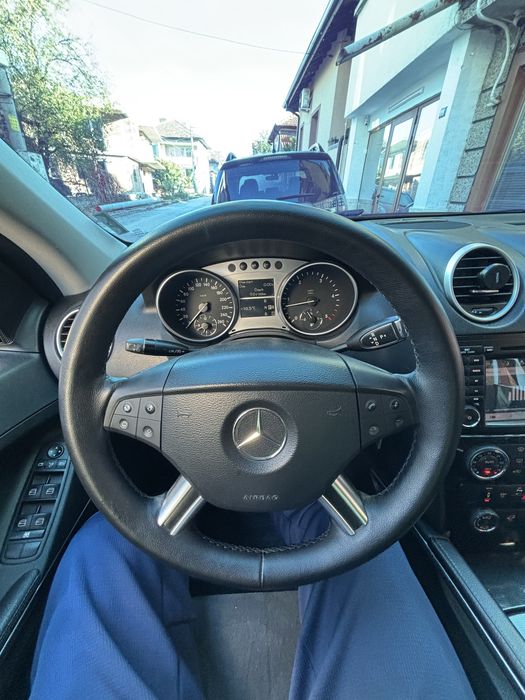 Мерцедес МЛ W 164 бартер за Toyota