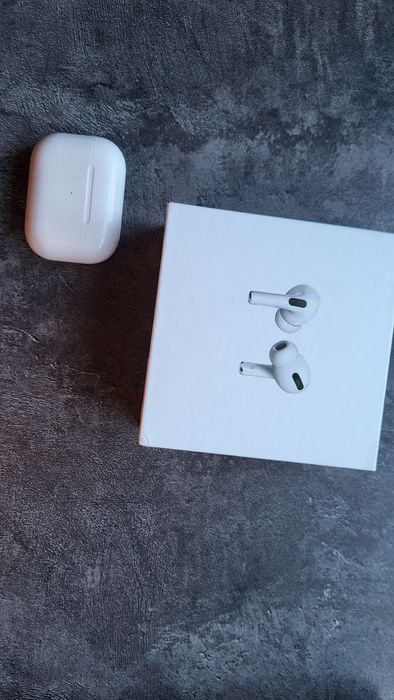 наушники аиырподцы