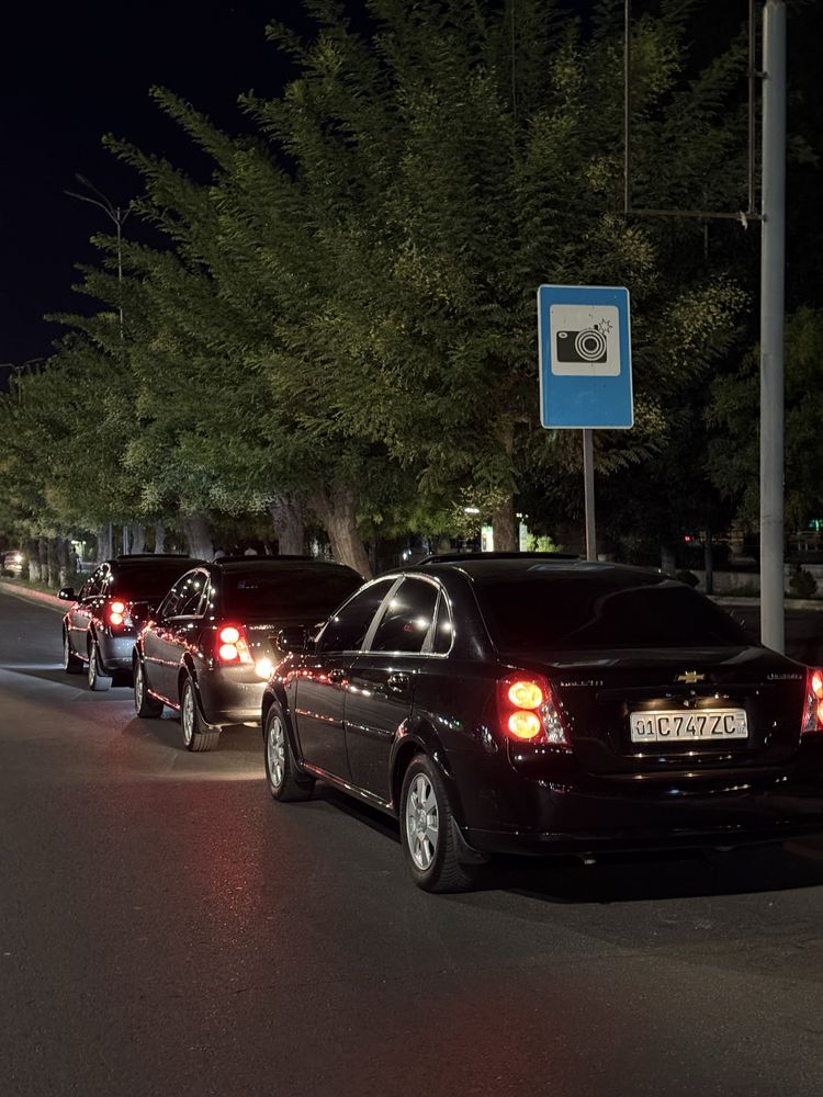 Rentcar 222 black