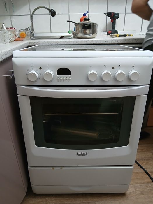 Электрическая плита