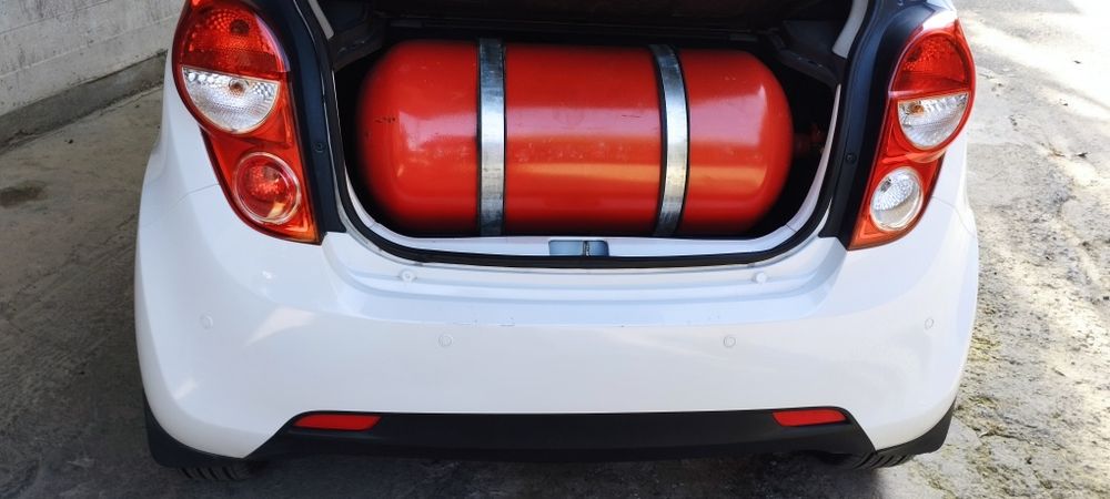 Спарк автомат сотилади 4- паколения полша метан газ куйилган якинда