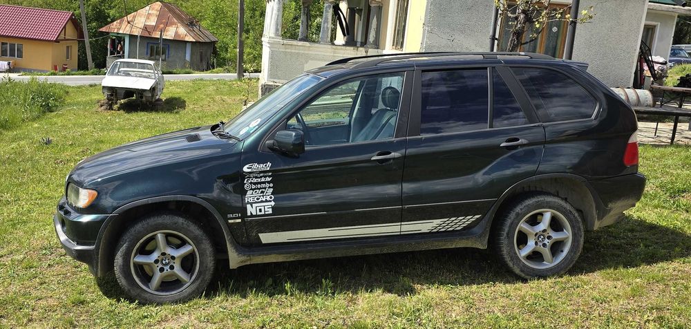 DEZMEMBREZ BMW x5 e53 3.0i automat 3000 benzina