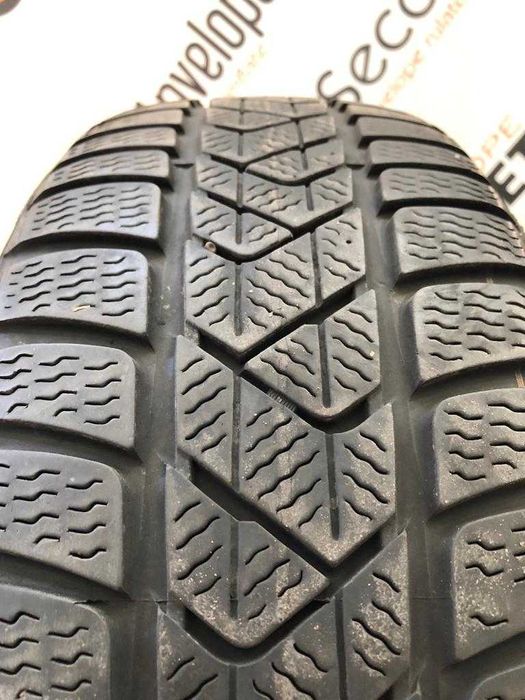 Super Anvelope Iarna 2X 205/60 R17 Pirelli DOT 2020!!!