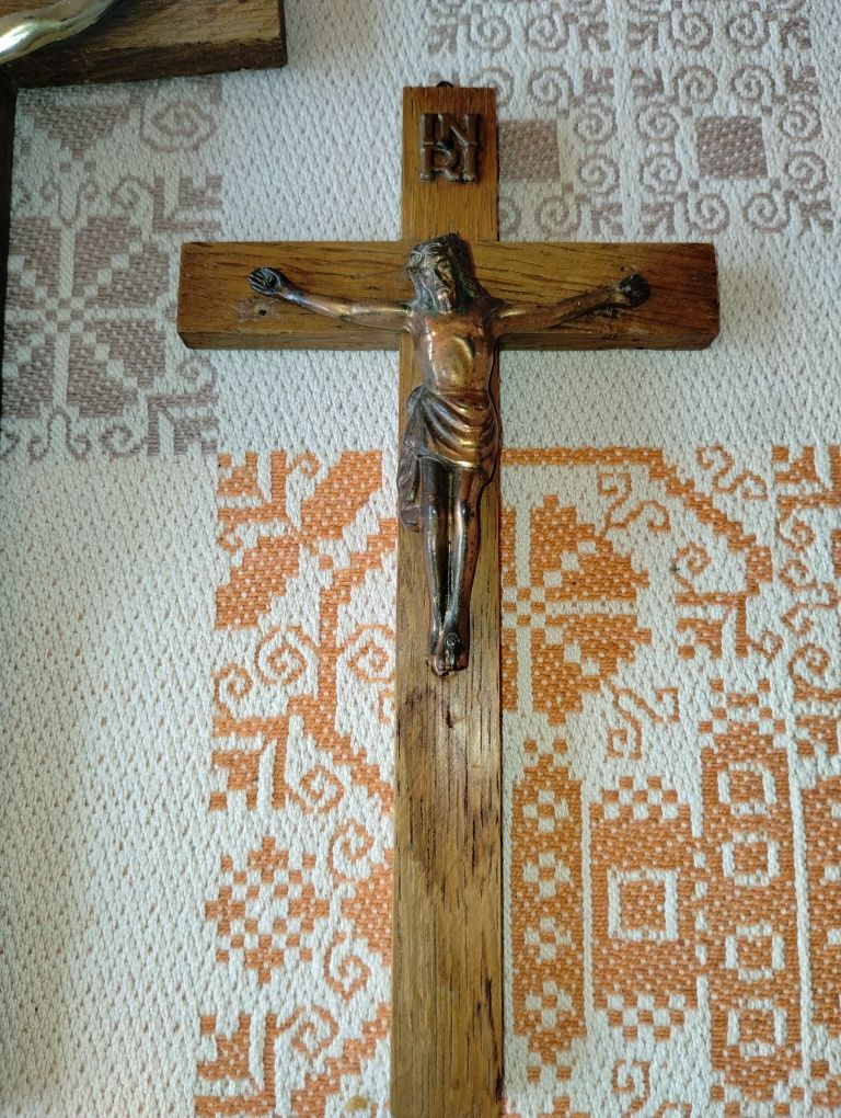 Crucifix lemn, metal
