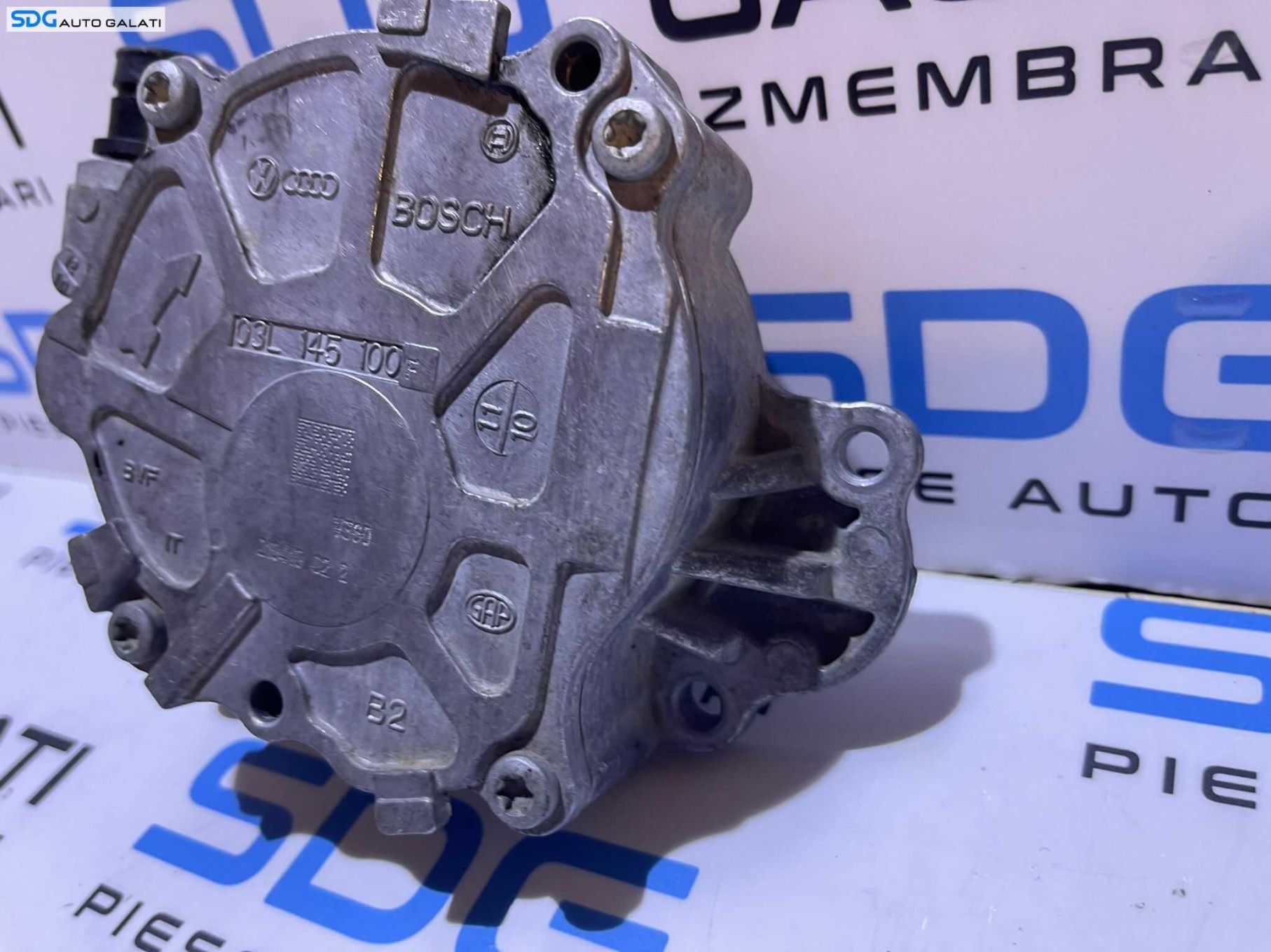Pompa Vacuum Vacum Audi Q5 2.0 TDI CAHA CAHB CAGA CAGB CJCA CJCB CJCD CGLA CGLB CGLC CGLD CMGA 2009 - 2017 Cod 03L145100F