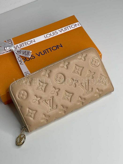 Portofel Louis Vuitton - Zippy crem piele
