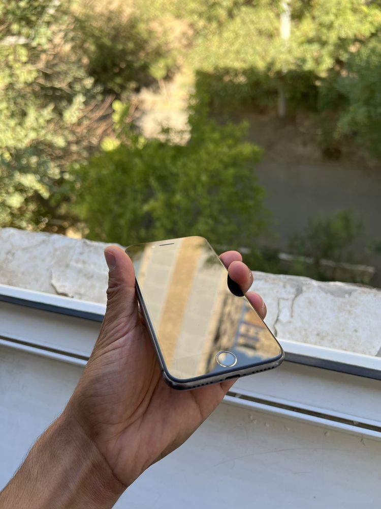 iPhone 8 64Gb Sotildi!!!