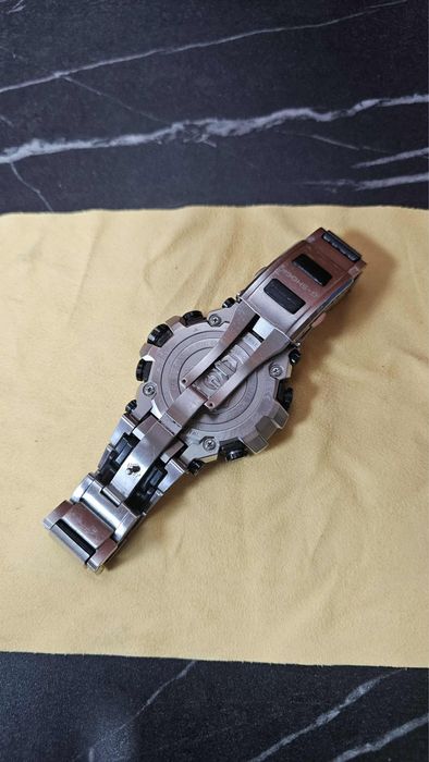Casio g shock mtg zgâriat perfect functional