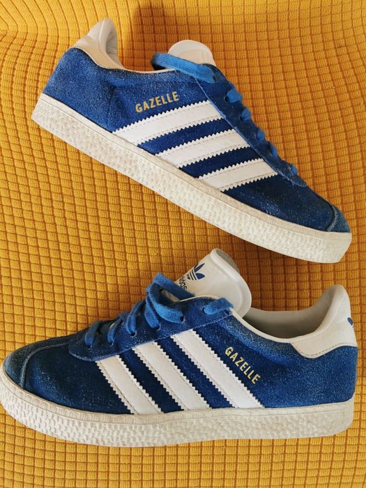 Adidași Gazelle Adidas marimea 33