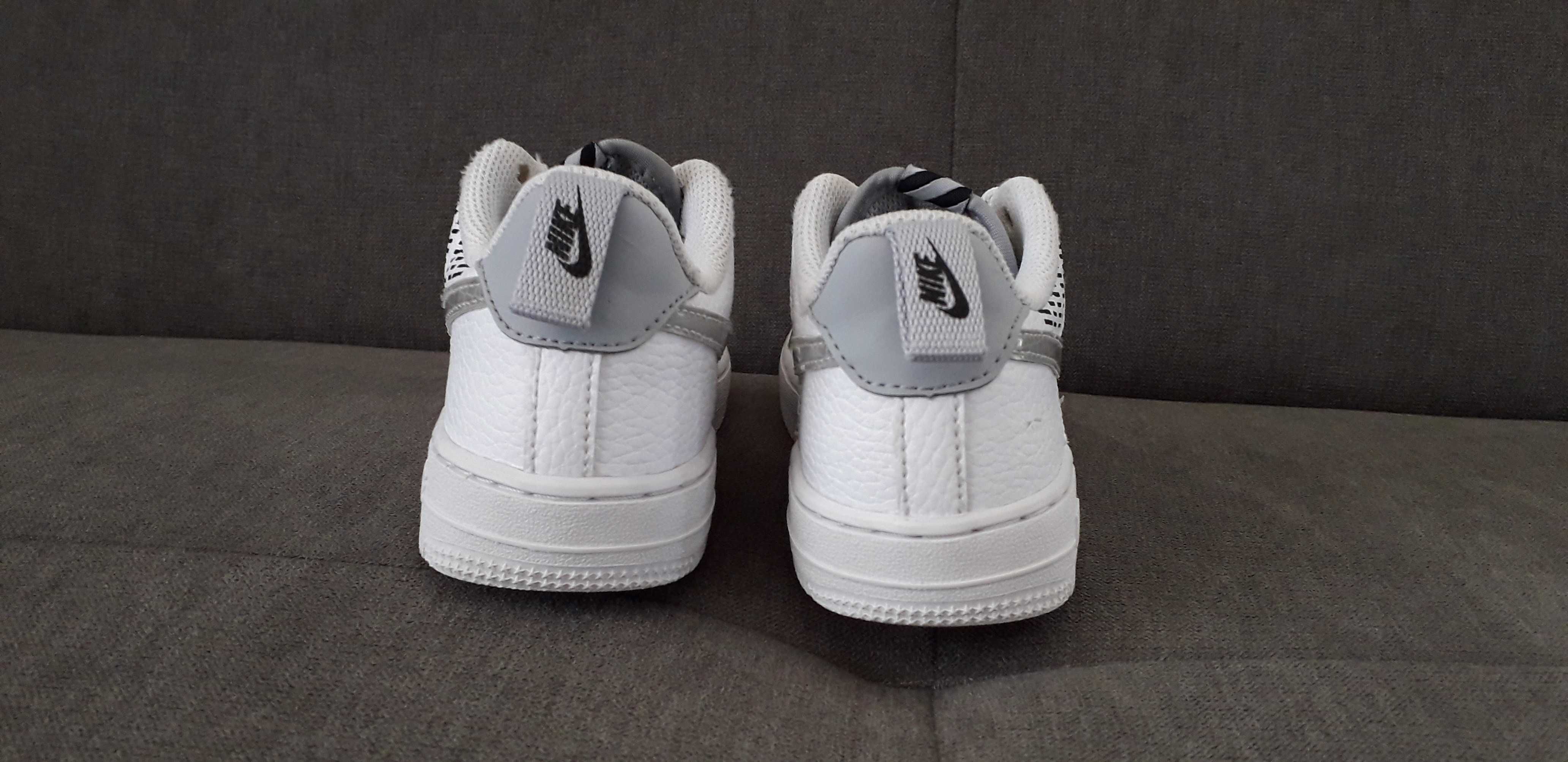 adidasi copii originali Nike Force 1 LV8/ /piele /nr 31,5