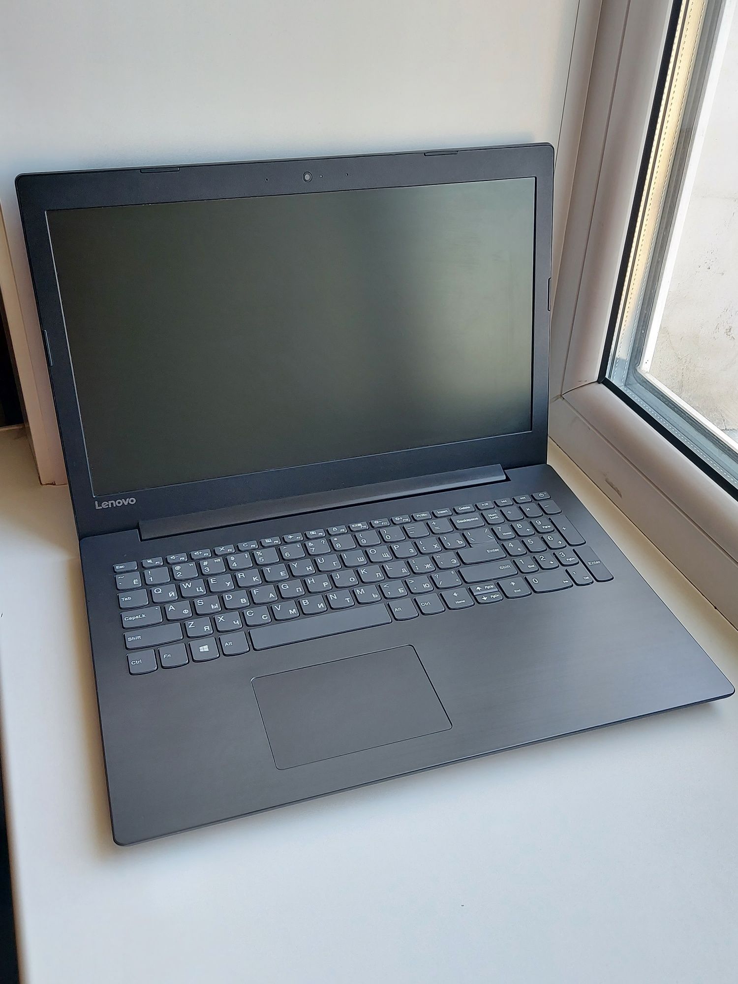 Срочно продам ноутбук Lenovo ideapad 330-15IKB