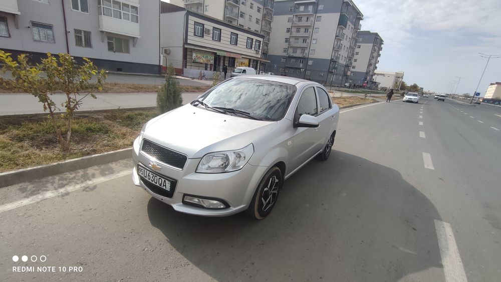 Nexia 3  satiladi