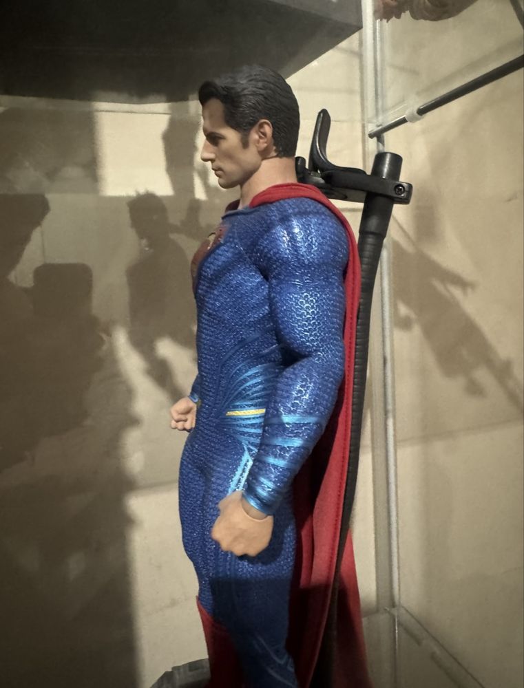 Hot toys Superman 1/6 scale figureфигурка