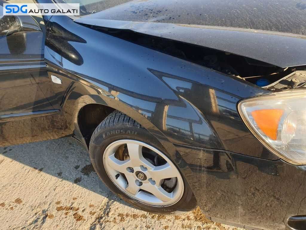 Aripa Dreapta Fata Kia Cerato 2003 - 2008 Culoare EB