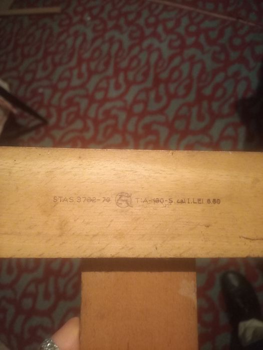 Rigla T mare și mica