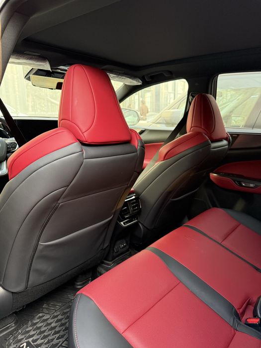 Lexus nx350 sport  2.4 турбо японка