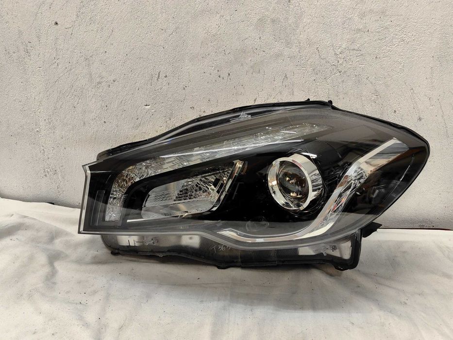 Оригинален фар Сузуки  Suzuki SX4 S-Cross Full Led