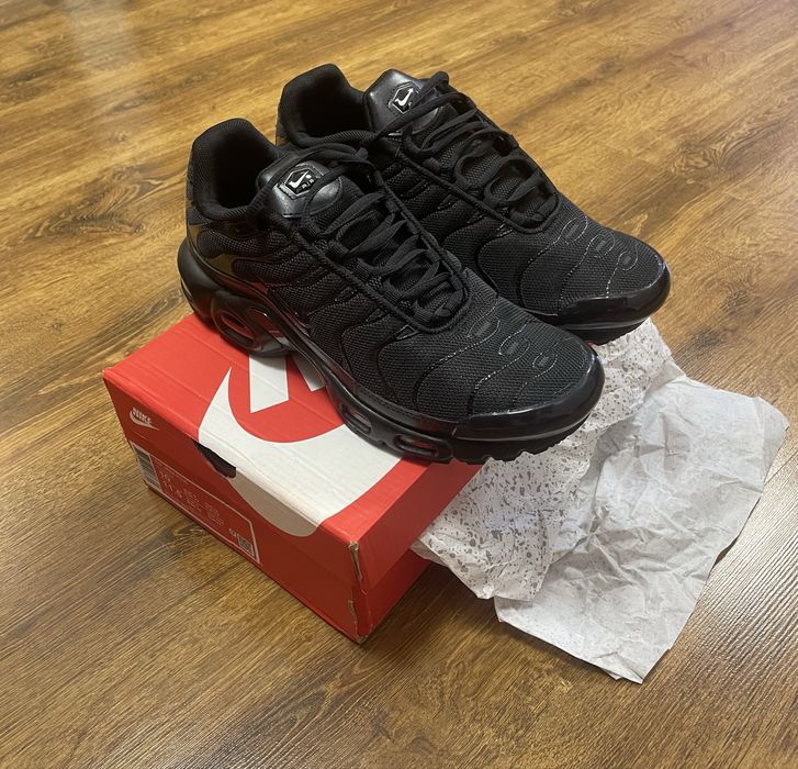 Nike Air Max Plus "Triple Black"