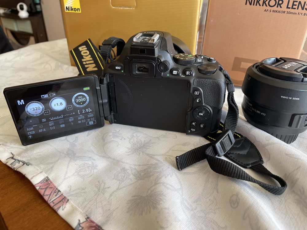 Nikon d5600 с два обектива, в отлично състояние!