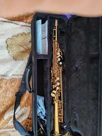 Vând saxofon sopran Yamaha 475 ii