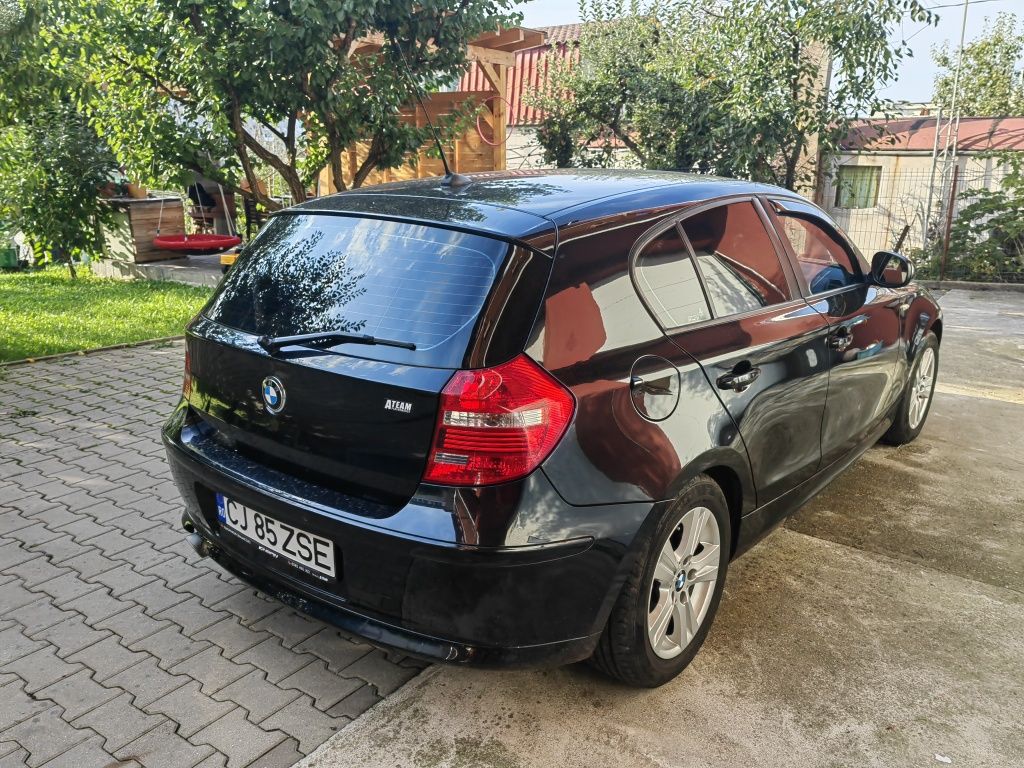 Vând BMW seria 1, 120D