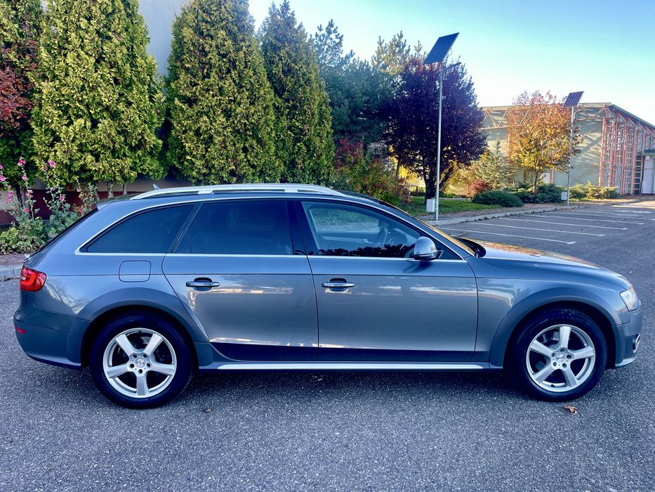 AUDI A4 b8 Facelift | 2.0tdi 177Cp | QUATTRO