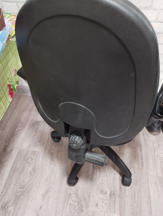 Компьютерное кресло