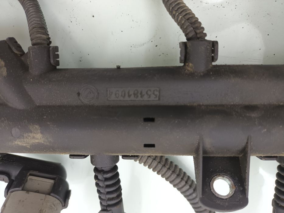 Dezmembrez Instalatie motor de pe Opel CORSA D 2006-2014
