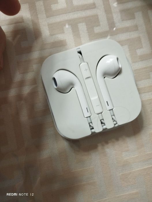 Наушники состоянии новый