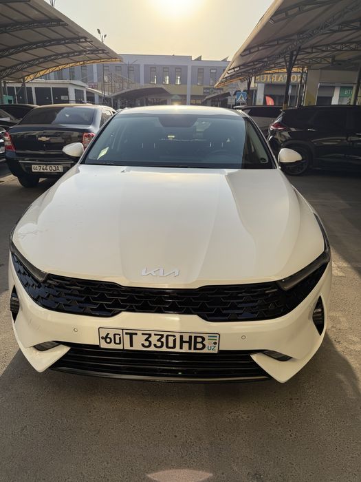 Kia k5 arendaga 3000$