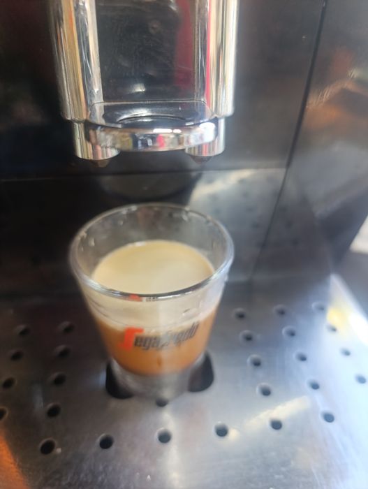 Кафе автомат delonghi magnifica s