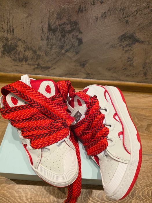 Adidasi lanvin superbi