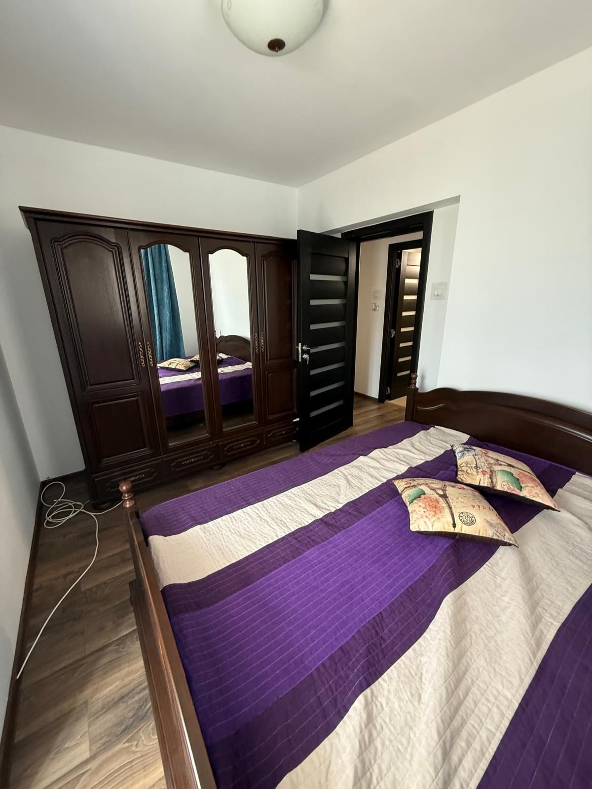 Apartament de inchiriat